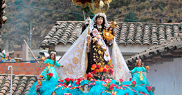 Solemne festividad en honor a la Virgen del Carmen de Paucartambo