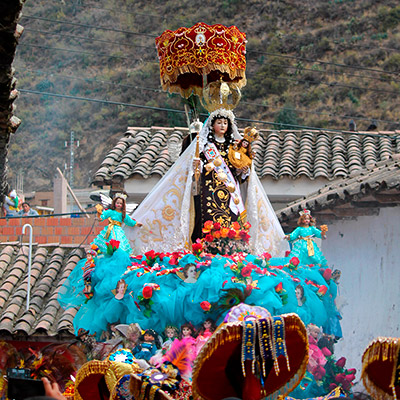 Solemne festividad en honor a la Virgen del Carmen de Paucartambo