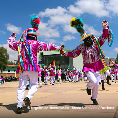 “Niño Dulce Nombre de Jesús y Fajardito”: una colorida y devota tradición que recorren “Los Negritos” en Huancavelica