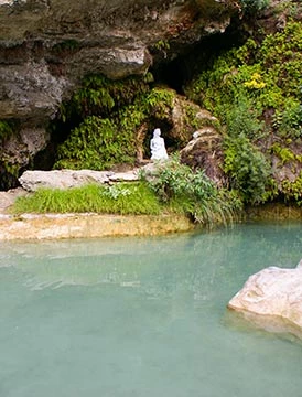 Baños termales de Churín + Sayán