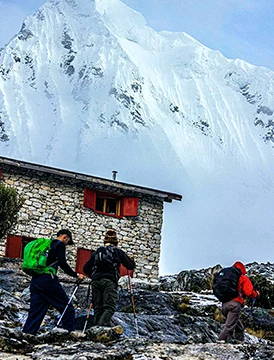 Expedición Andina: Refugio Pisco y Laguna 69