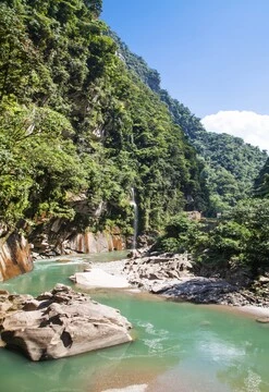 Pucallpa, Selva mágica