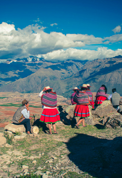 Alpacaterapia en Chinchero