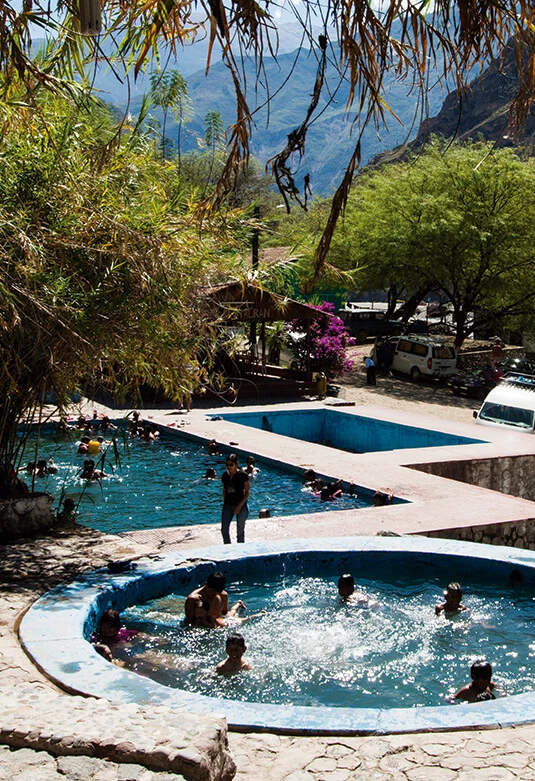 Baños Termales de Cconoc