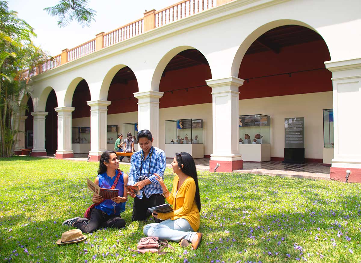 Lugares turísticos de Moquegua- Malecón de Ilo